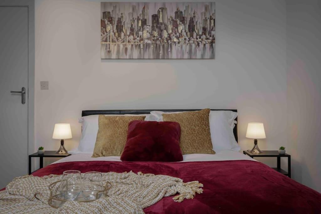 Апартаменты 40% Off - Business - Couples - Contractors Блэкпул Экстерьер фото